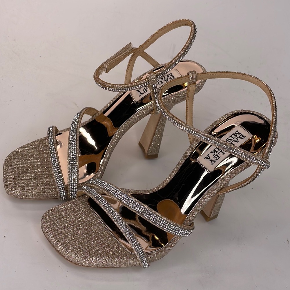 Badgley Mischka Urbana gold heels